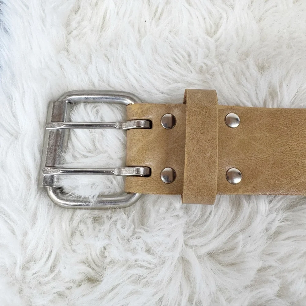 VINTAGE The Buckle Y2K Wide Tan Leather Belt Size XL Tooled Cutout Boho Festival